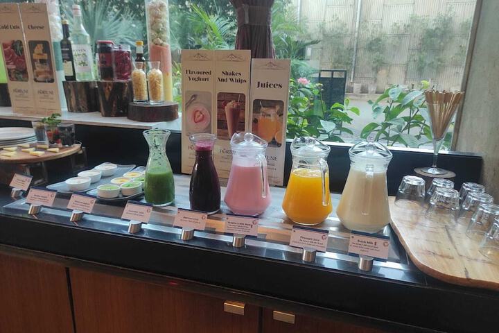 Breakfast buffet