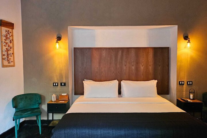 Room 10 of 75