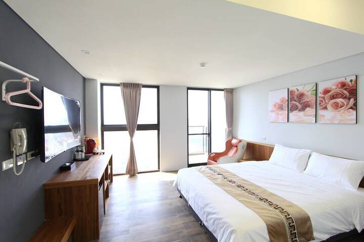 Room 15 of 62