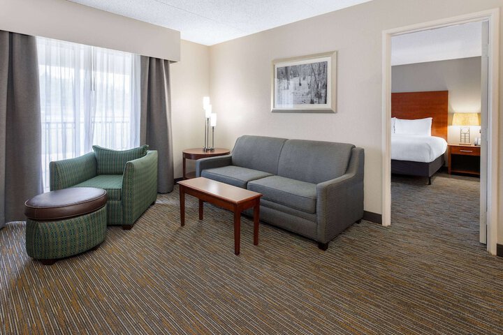 1 King Bed City View Ground Floor (13 of 17)