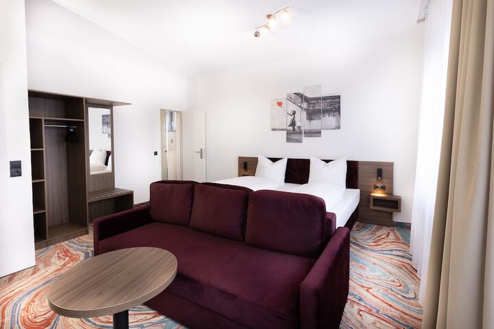 Room 20 of 84