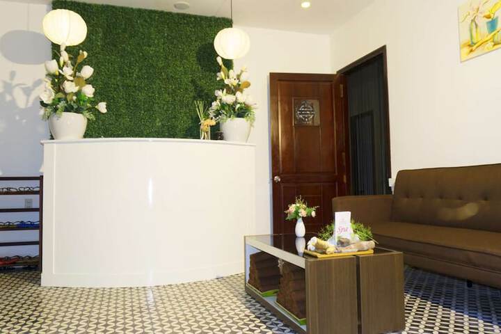 Hotel Interior 54 of 126