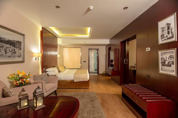 Room 170 of 420