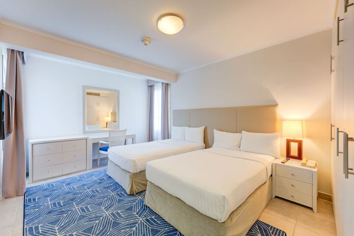 Room 16 of 87