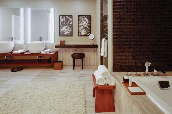 Room 20 of 70