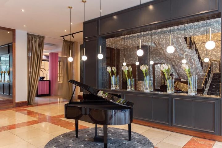 Lobby Photos