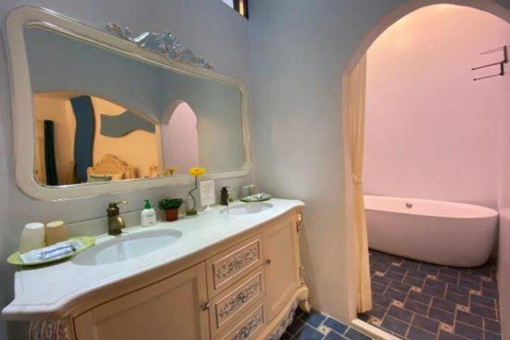 Photo 18