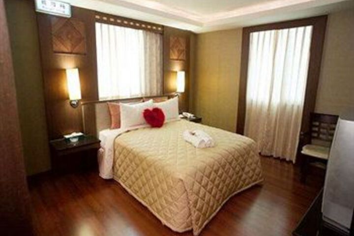 Room 19 of 21