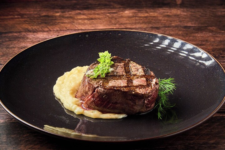 Dining 50 of 74