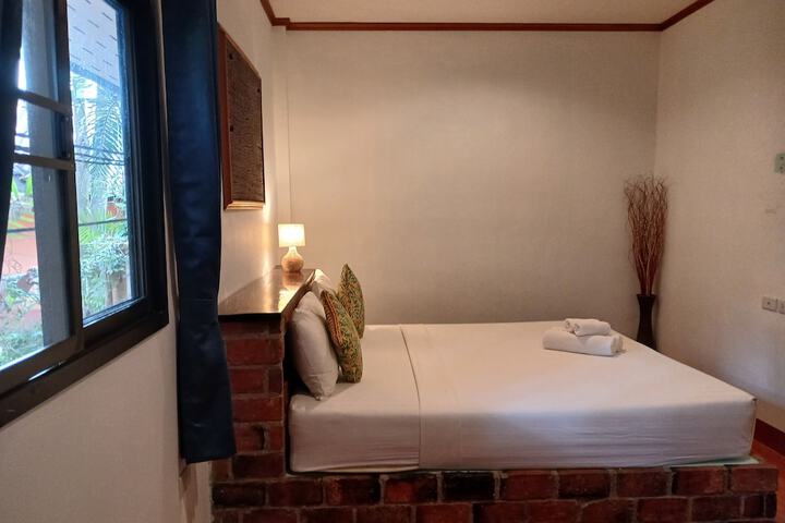 Room 10 of 51