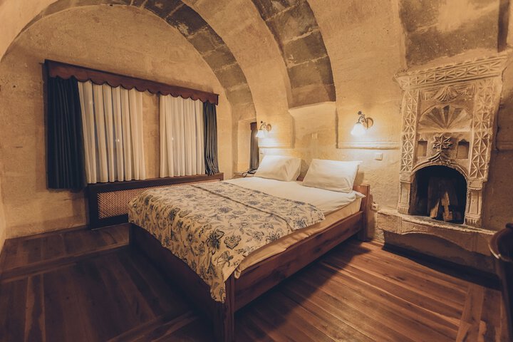 Room 10 of 112