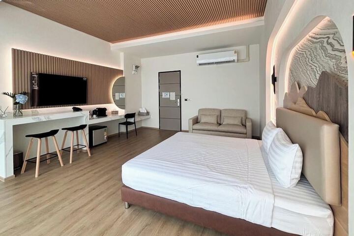 Room 21 of 55