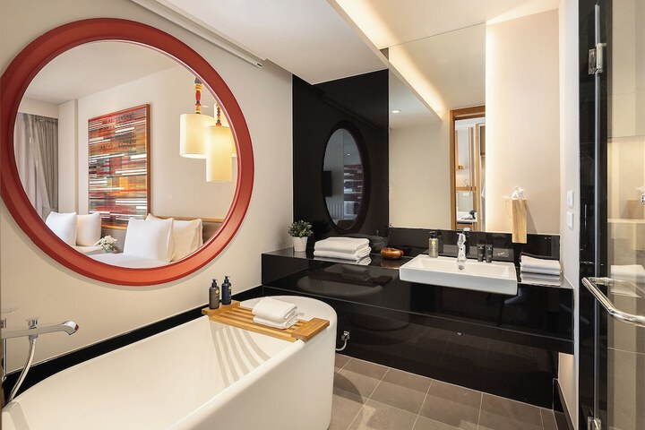 Room 18 of 21