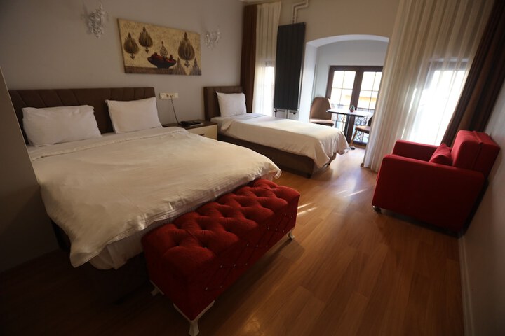 Room 15 of 55