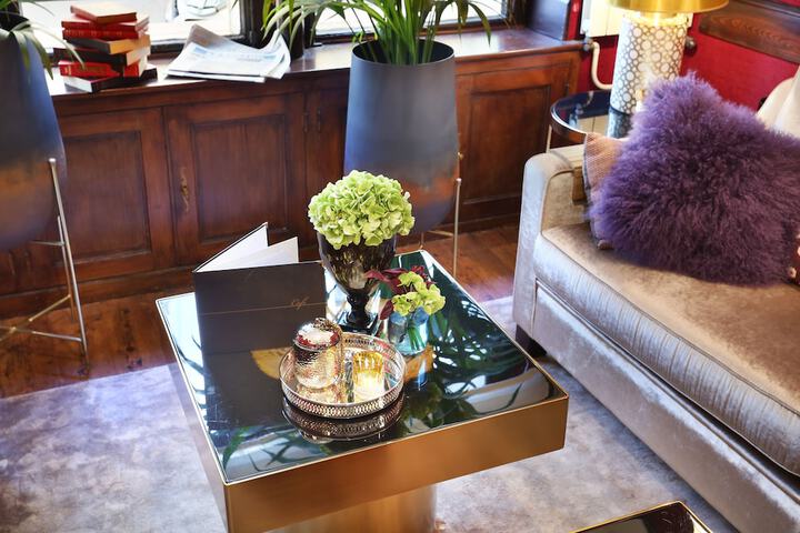 Lounge 55 of 66