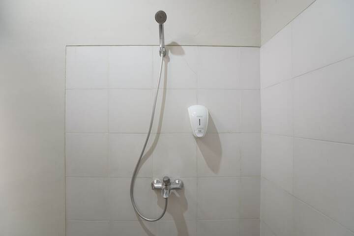 Room 15 of 19