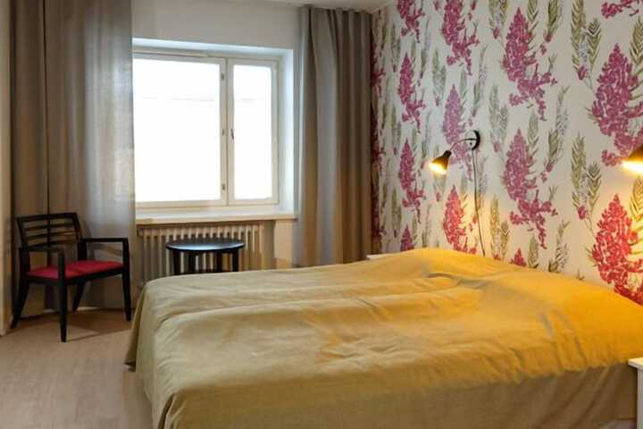 Room 4 of 58