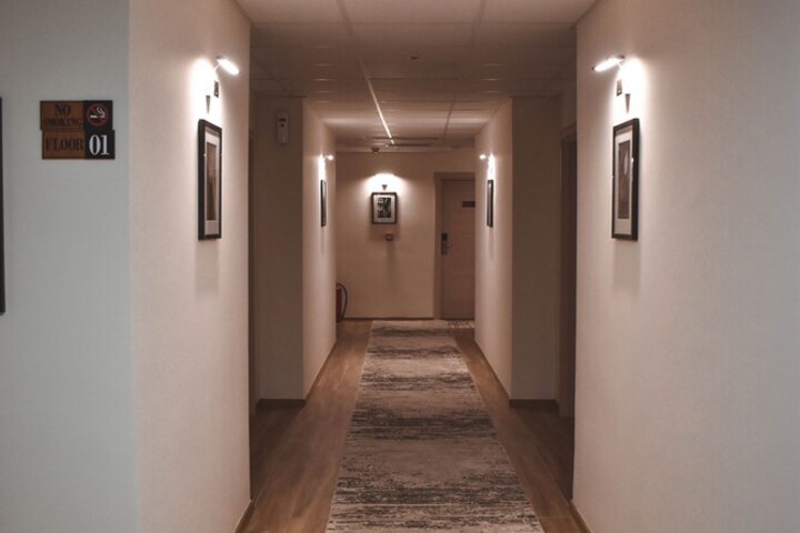 Ballroom/Hall 62 of 74