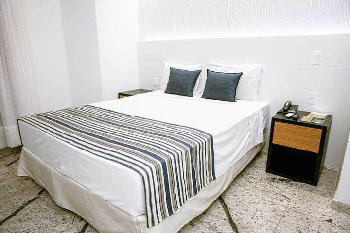 Room 3 of 42