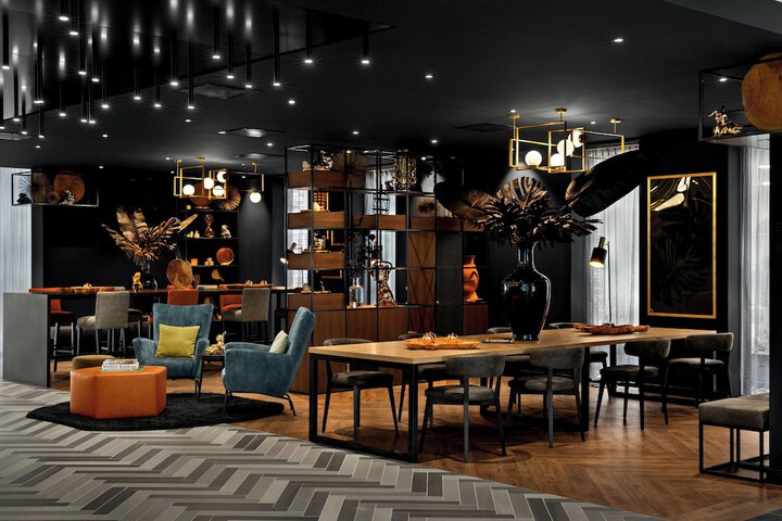 Lobby Entry