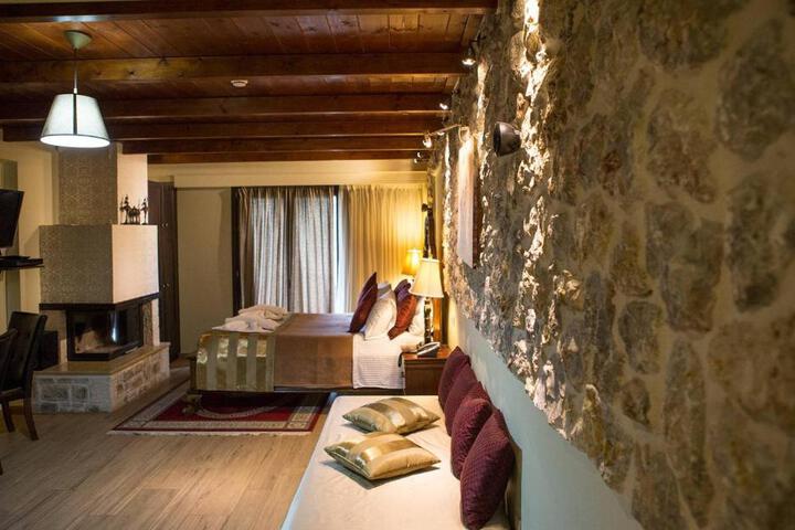 Archontopetra Boutique Hotel