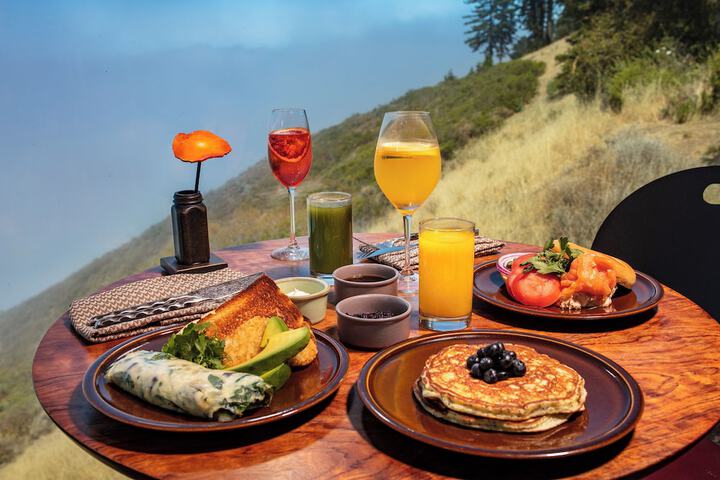 Breakfast meal