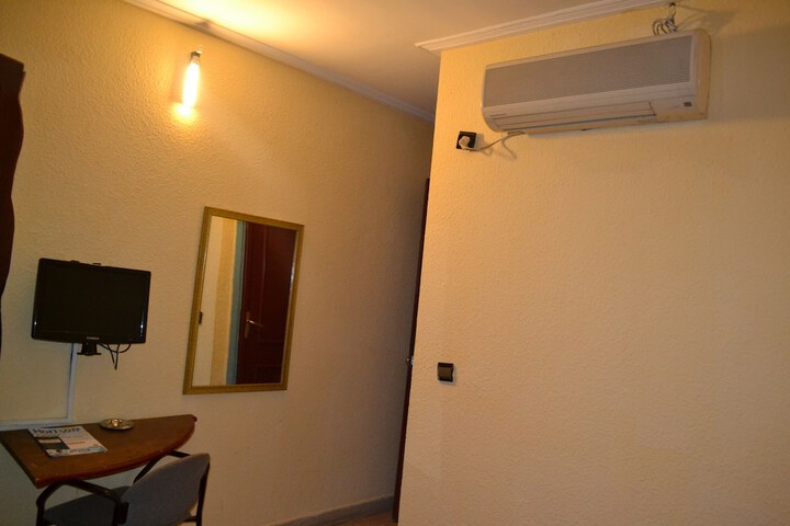 Room 19 of 31