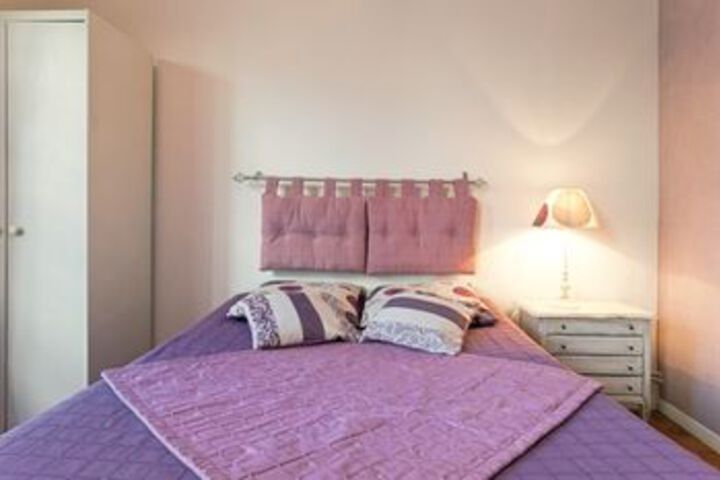 Room 12 of 23