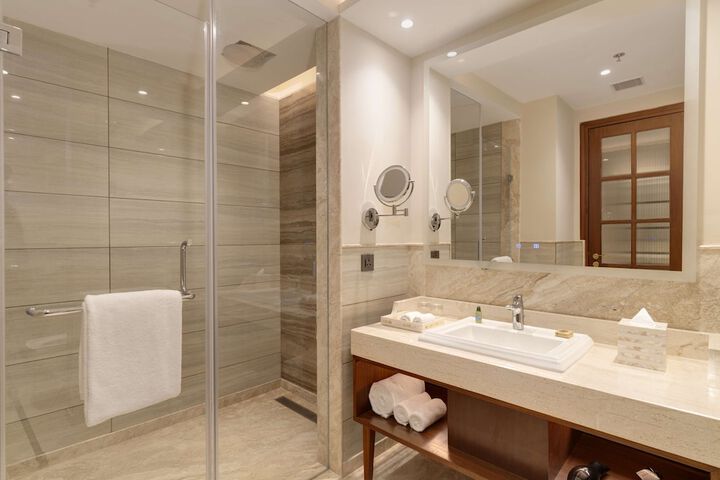 Room 60 of 191