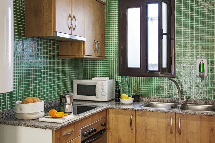 Private kitchenette