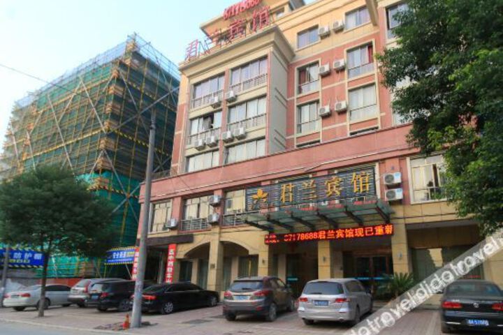 Hotel 18 of 65