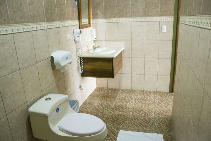 Room 19 of 42