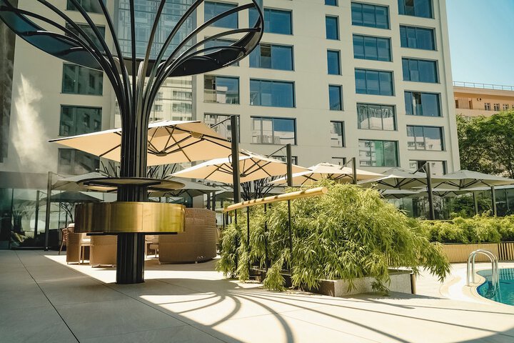 Hotel Exterior 211 of 214