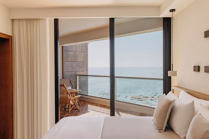 Room 21 of 101