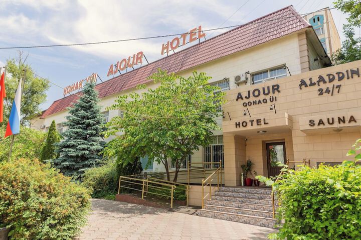 Exterior of Hotel Ajour