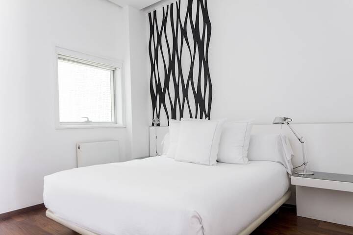 Room 4 of 44