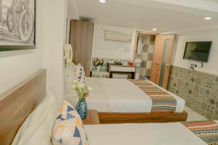 Room 28 of 116