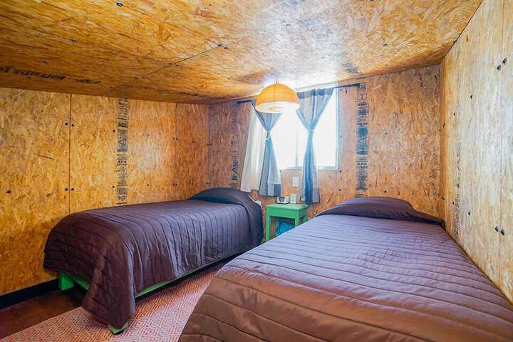 Room 11 of 64