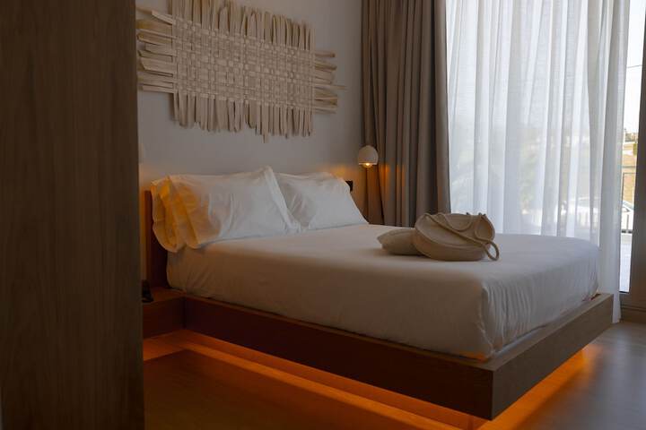 Room 19 of 60