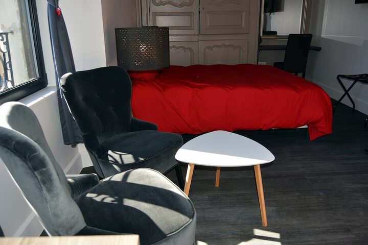 Room 18 of 52