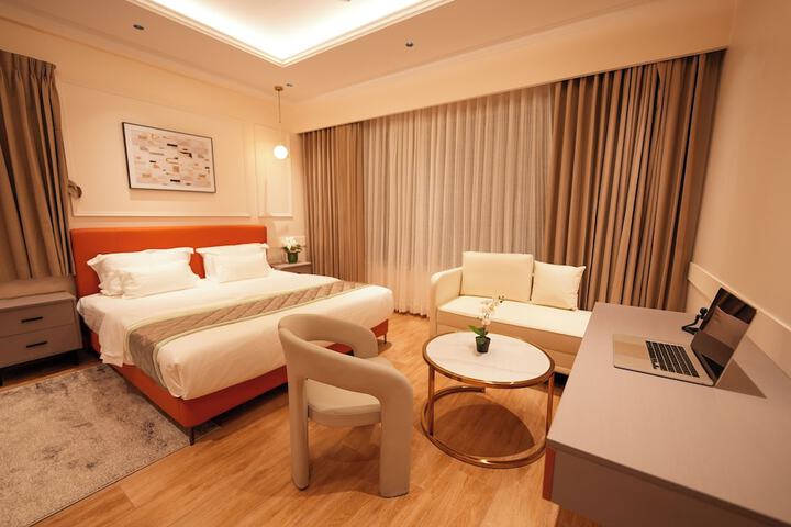 Room 19 of 49
