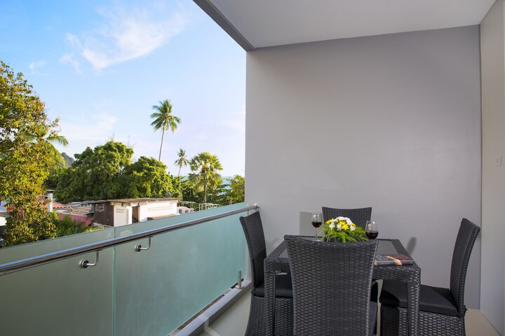 Terrace/Patio 30 of 70