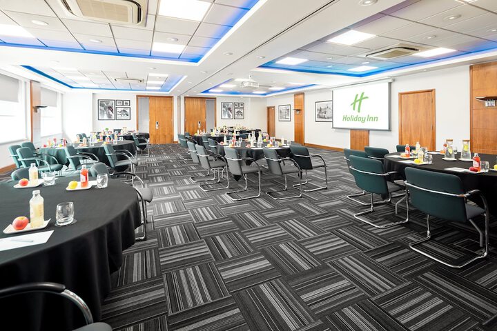 Ballroom/Hall 47 of 60