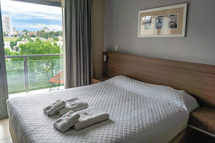 Room 7 of 34