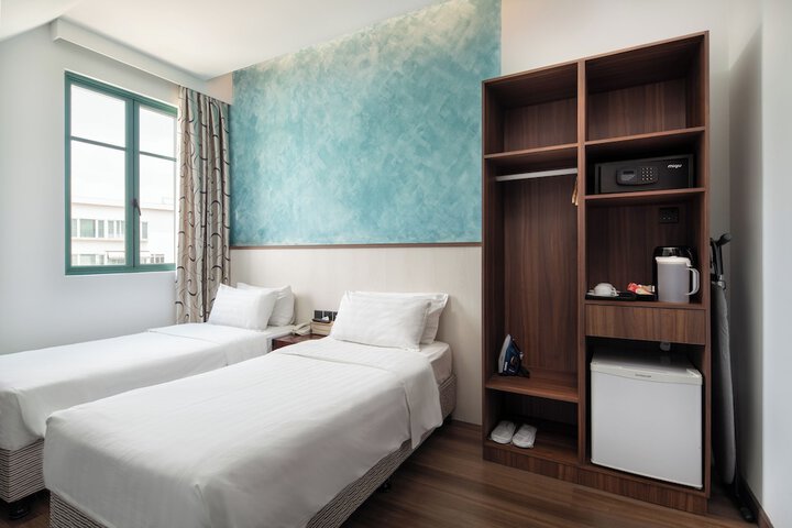 Room 15 of 31