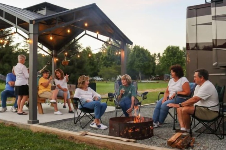 Property Grounds 26 of 35