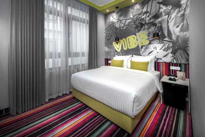 Room 22 of 49