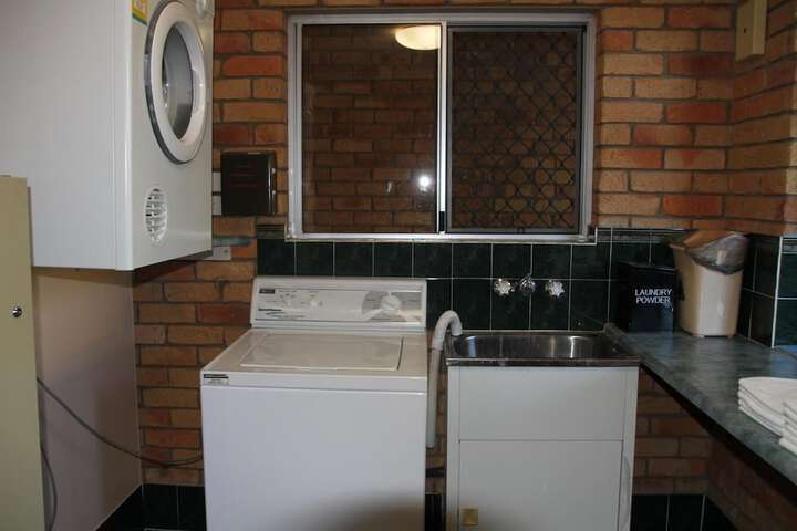 Laundry 15 of 22