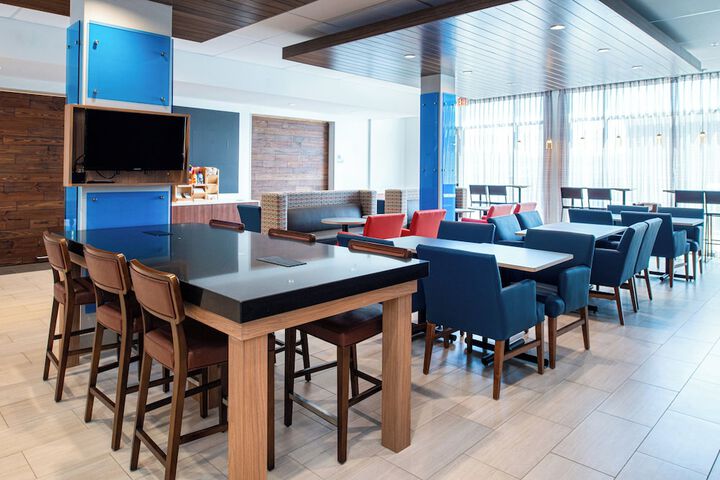 Breakfast/Coffee Service 41 of 59