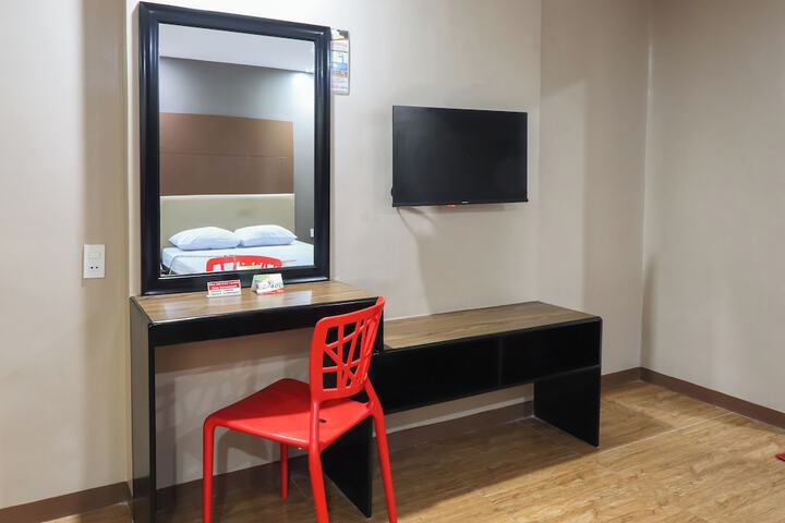 Room 6 of 31